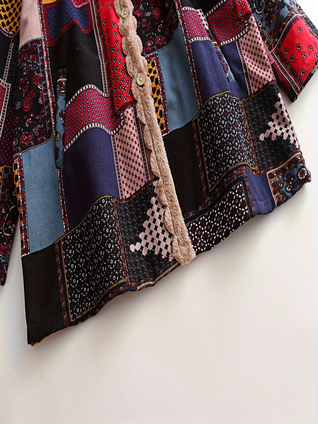 Jaqueta de Pelúcia Quente com Capuz para Mulheres Tamanho Grande