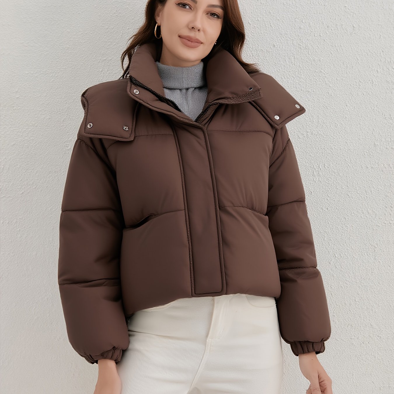 Elegant Hooded Women's Winter Jacket - Minimalist Warmth