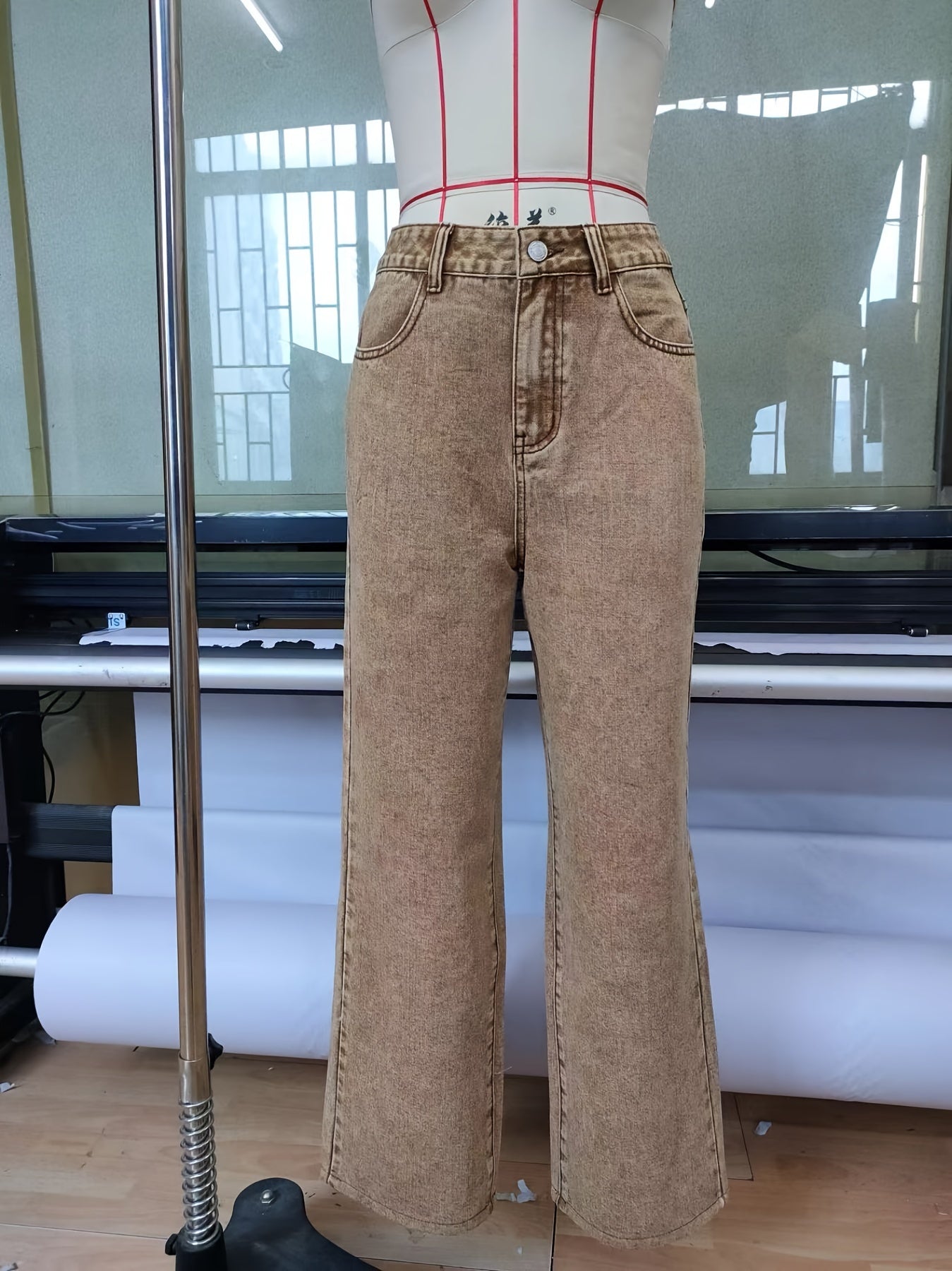 Calças Jeans de Cintura Alta e Perna Larga - Lavagem Marrom, Modelo Reto com Fechamento por Botão (Sem Cinto), Casual a Formal para Todos os Estilos do Ano em Cor Sólida Elegante Para Noite & Dia-a-Dia (Lavável na Máquina)