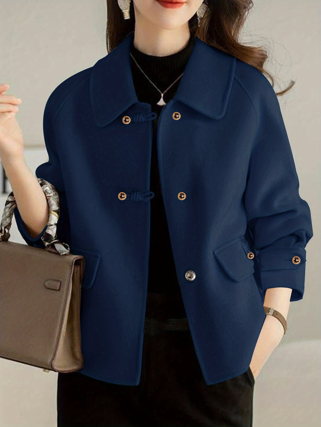 Jaqueta de Tweed Elegante com Botões de Pérola para Mulheres - Casaco com Gola e Entalhe, Bolso Estruturado, Blazer Solto para Uso em Todas as Estações, Casual a Profissional (Marrom/Bege/Preto) - Lavagem à Mão/Limpeza a Seco