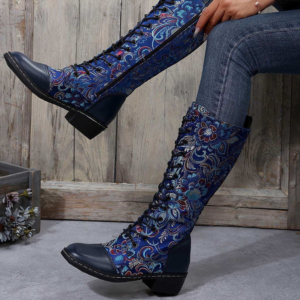 Botas Femininas Chinesas com Bico Redondo e Salto Baixo - Fechamento com Zíper - Botas de Tecido Adequadas para Looks Casuais, Elegantes e Informais - Estampa de Flor Chinesa