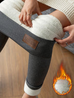 Calças de Inverno Femininas com Forro Polar e Cintura Alta - Opções Multicoloridas para Outono/Inverno, Conforto Casual ou Formal, Tecido Acolchoado, Modelagem Justa, Calças Térmicas Elásticas, Estilo Moderno, Ideal para Escritório