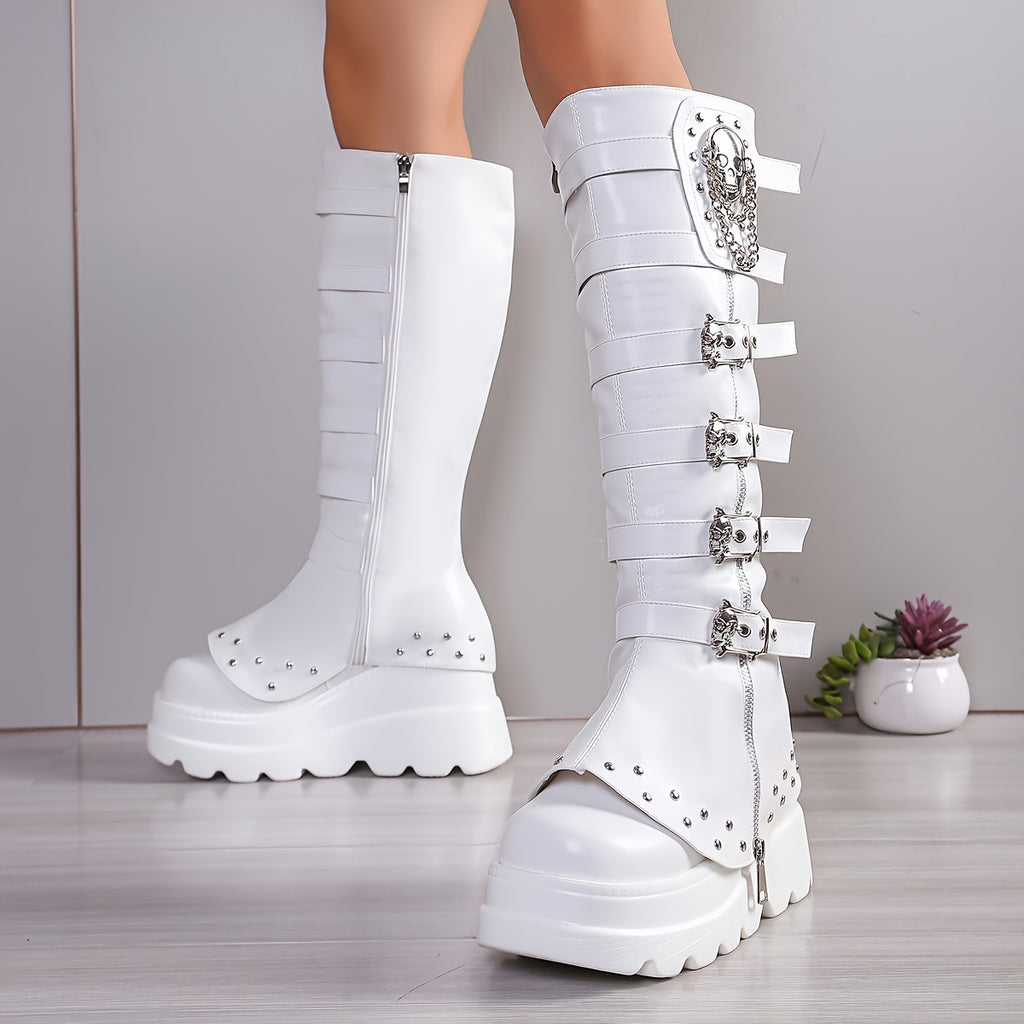 Botas Brancas de Cano Alto para Mulheres com Solas Grossas - Forro de Fleece Quente, Zíper Lateral, Salto Confortável de Cunha, Estilo Punk com Fivela e Detalhe de Corrente, Bico Redondo, Cobertura Falsa para o Inverno