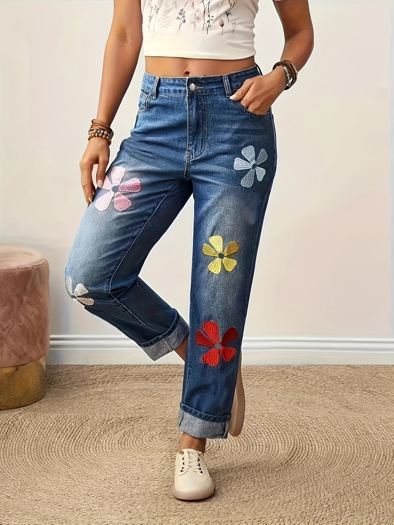 Calças Jeans Femininas Elásticas - Calças de Stretch Não Transparentes com Estampa Floral (Rosa/Vermelho/Amarelo), Corte Reto para Looks Casuais e Formais, Lavável em Máquina, Bordado Decorativo, Moda Confortável