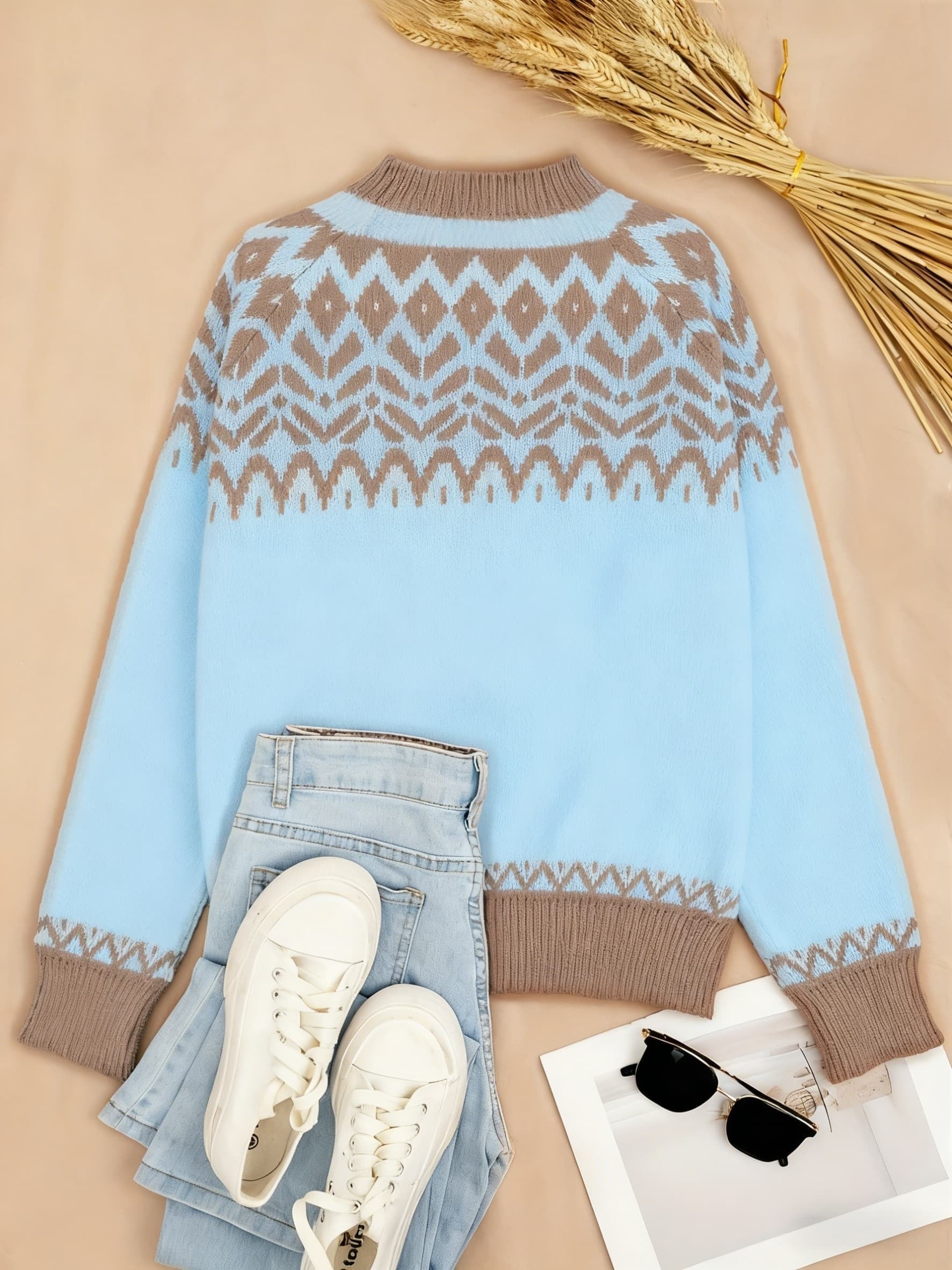 Blusa Feminina Elegante Casual Étnica/Geométrica - Blusa de Inverno Quente com Bloco de Cores e Gola Redonda, Lavável na Máquina, Confortável para Camadas de Outono/Inverno, Novidade 2024 (Poliéster) - Coleção Elegante para Vestidos e Blusas