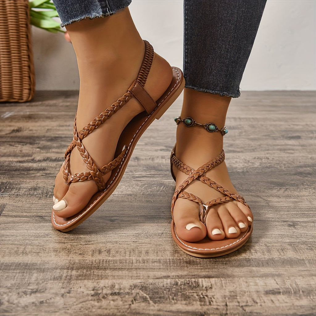 Sandálias de dedo slip-on casuais e elegantes com sola rasa, apresentando um design clássico de cor sólida e cruzes, perfeitas para usar ao ar livre.