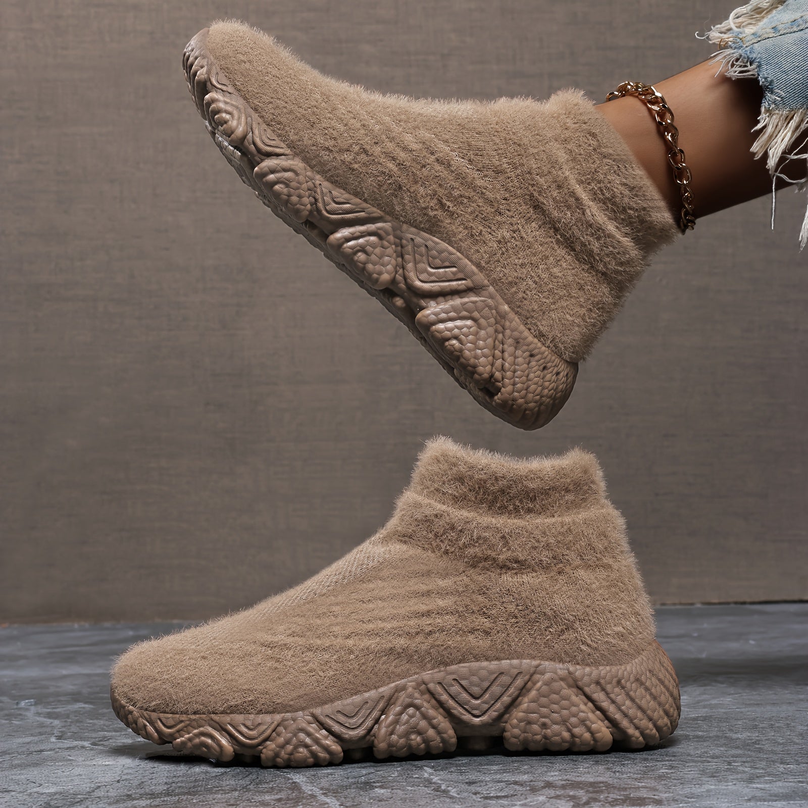 Botas de tornozelo sem cadarço e forradas com fleece para mulheres - Bege, biqueira redonda, sola MD, calçado casual de inverno com detalhe de franja, botas de inverno, botas de inverno antiderrapantes para mulheres, sapato confortável para mulheres, calçado de inverno para mulheres