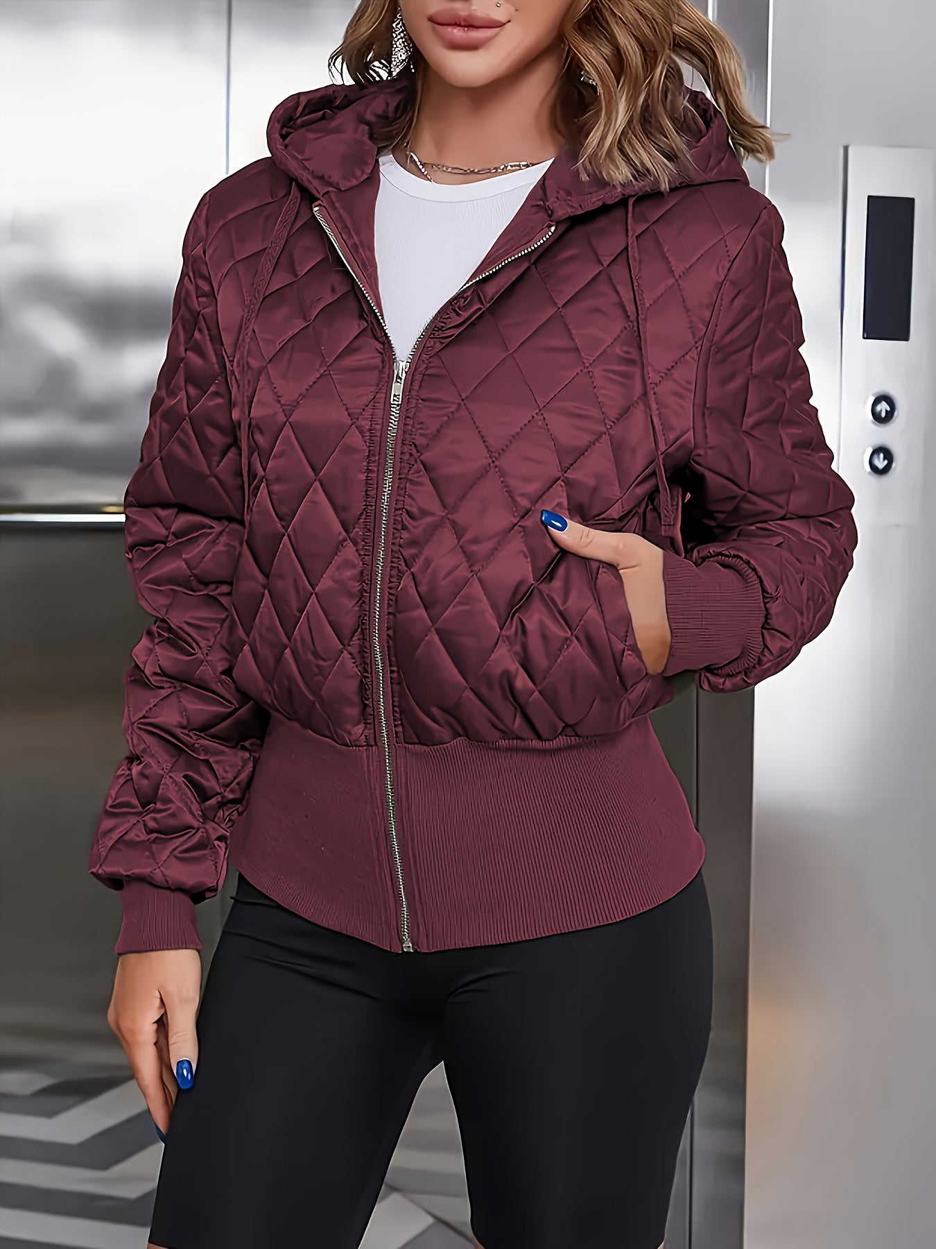 Casaco Acolchoado Casual com Capuz, Zíper e Cordão em Verde Militar