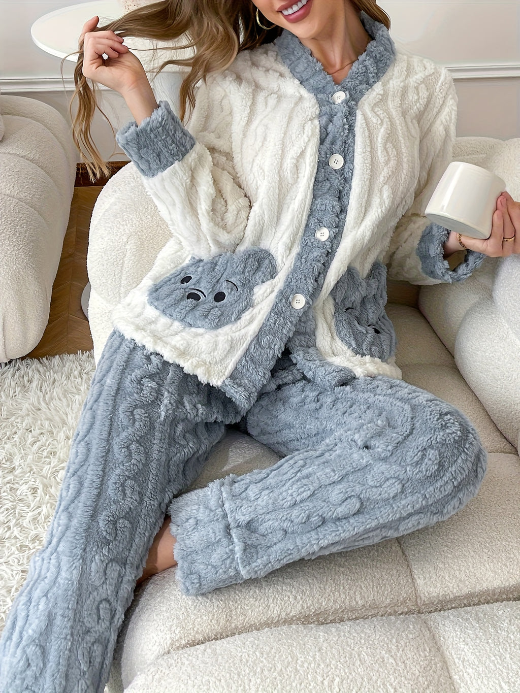 Conjunto de Pijama Novo Outono/Inverno, Manga Longa e Pernas, Urso Bordado com Design Canguru, Quente e Confortável, Casual Jacquard Solto para Adolescentes