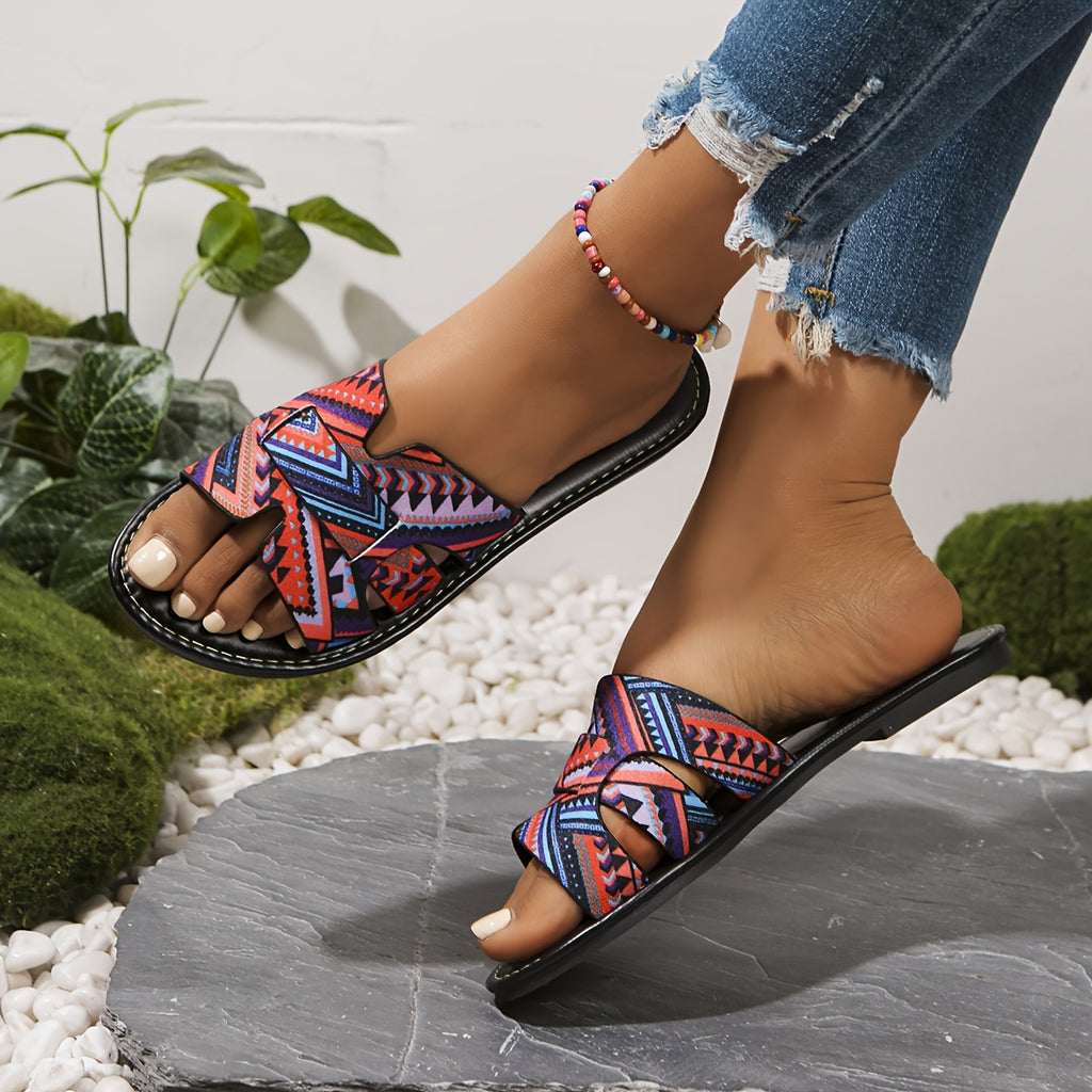 Sandálias de Verão Casuais para Mulheres - Elegantes Chinelos Planos de Dedo Aberto com Padrão Geométrico Vibrante, Cano Marrom e Sola de Borracha Preta, Perfeitas para a Praia ou Vestuário Casual, Calçado de Praia | Sandálias com Padrão Geométrico | Sandálias com Cano de Lona