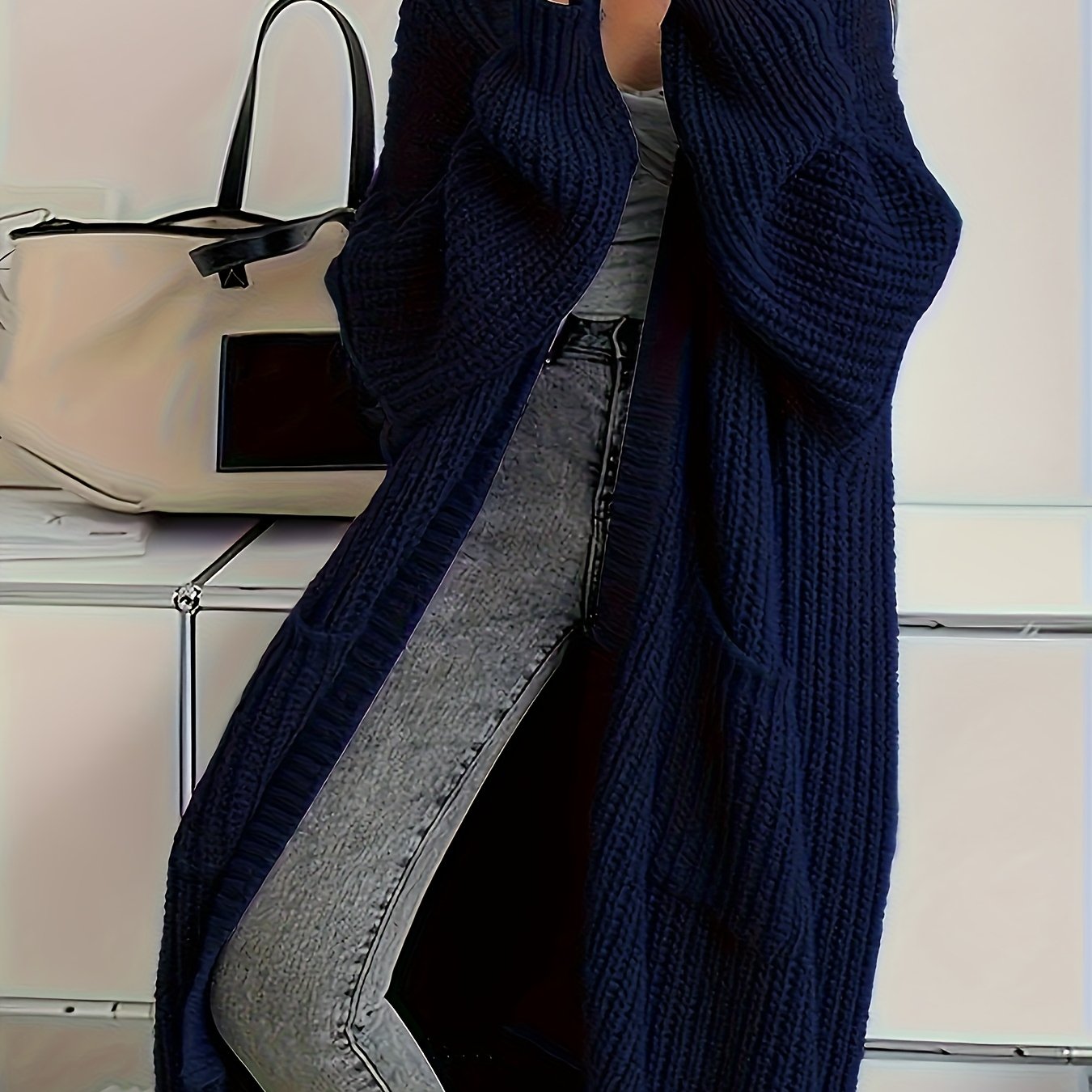 Elegant Long Sleeve Solid Color Women's Cardigan