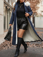 Casaco Plus Size Feminino com Capuz e Cinto, Acolchoado e Pelúcia Falsa - Jaqueta Parka Longa Azul Marinho para Inverno, Elegante e Casual, Lavável à Mão (Pronto a Usar)