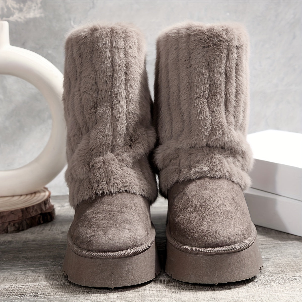 Botas de Inverno Femininas Plus Size com Gola e Borda Pelúcia - Solado Alto/Curso (Ajustável) para Neve, Cano Curto ou Longo em Bege Faux-Fur & Soleira Antiderrapante – Calçados Aconchegantes contra o Frio, Botas de Inverno para Mulheres, Roupas de Inverno para Mulheres, Botas, Botas de Neve para Mulheres, Roupas de Inverno para Mulheres, Botas para Mulheres de Inverno, Bota Feminina, Botas de Neve para Mulheres, Roupas de Inverno Femininas, Botas para Mulheres Tamanho Plus,