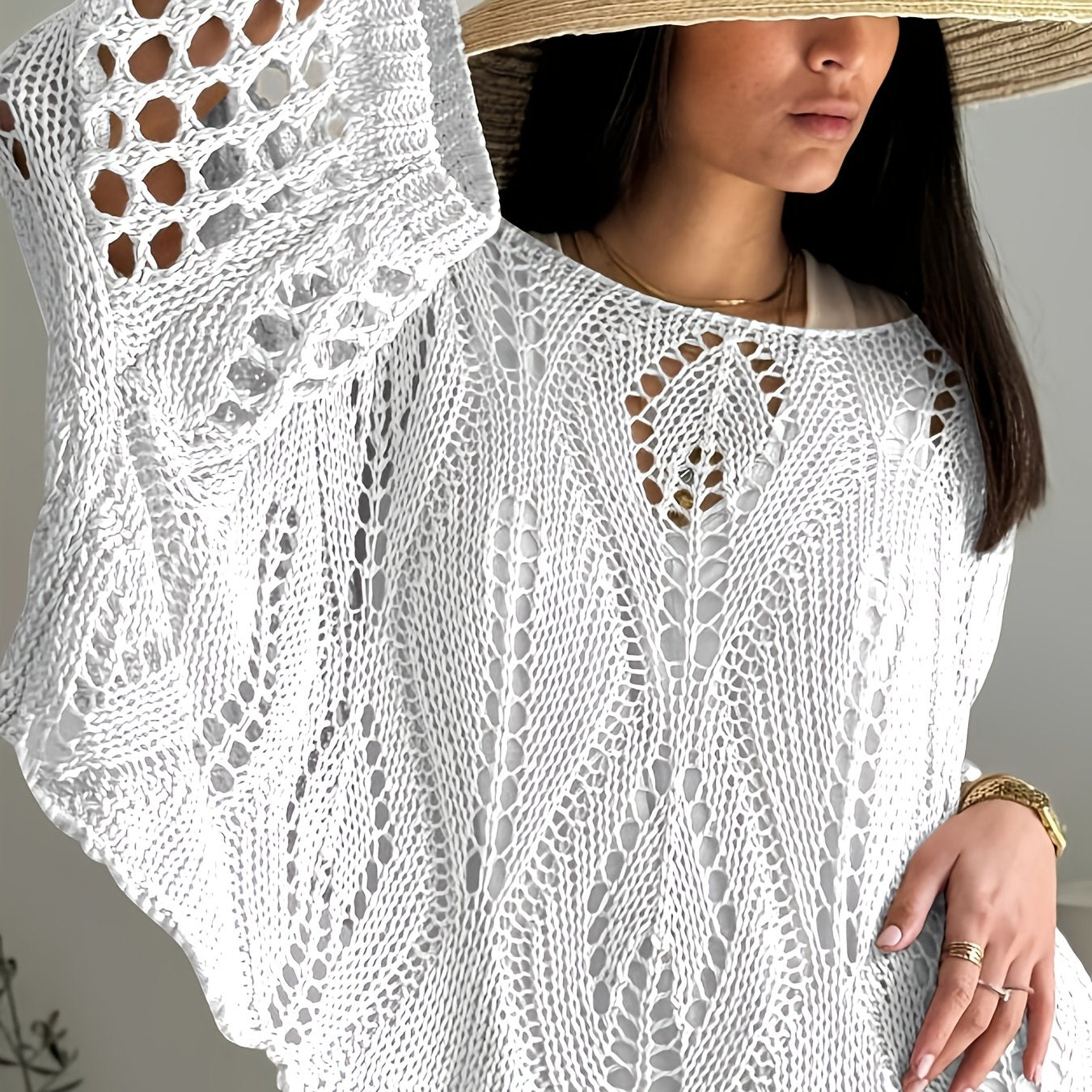 Plus Size Geometric Cutout 3/4 Sleeve Top - Sun Protection