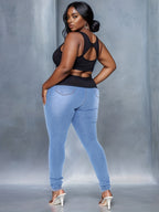 Calças de ganga de cintura alta para mulheres - Ajuste fino, denim azul claro, estilo casual, fecho de correr, conforto para todas as estações, calças de ganga de cintura alta, moda confortável, tecido durável