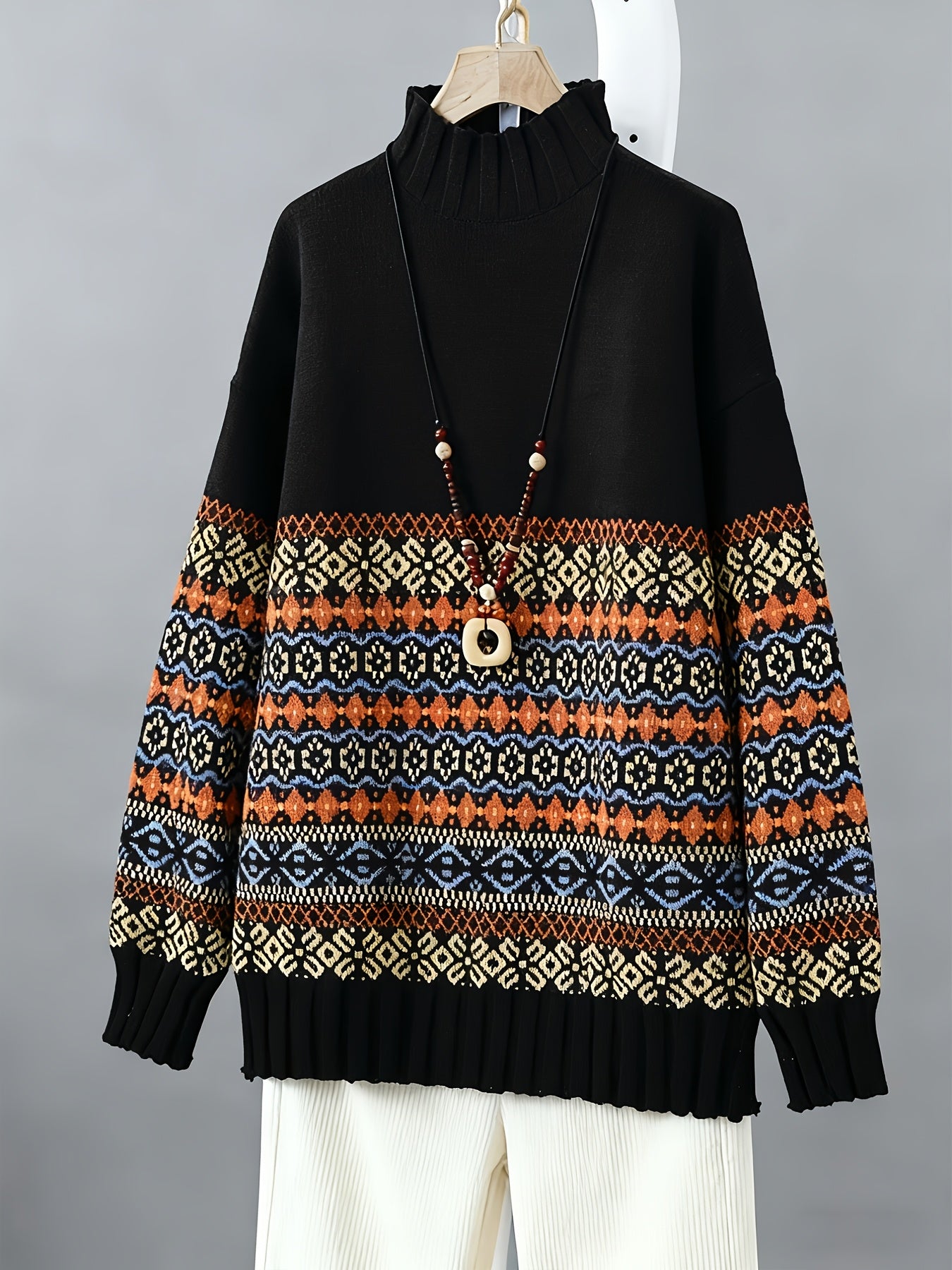 Suéter Vintage Jacquard de Gola Alta para Mulheres - Corte Solto, Preto com Estampa Floral Azul e Laranja, Calor Outono/Inverno, Design Elegante Inspirado no Oriente Médio, Suéter Clássico Feminino