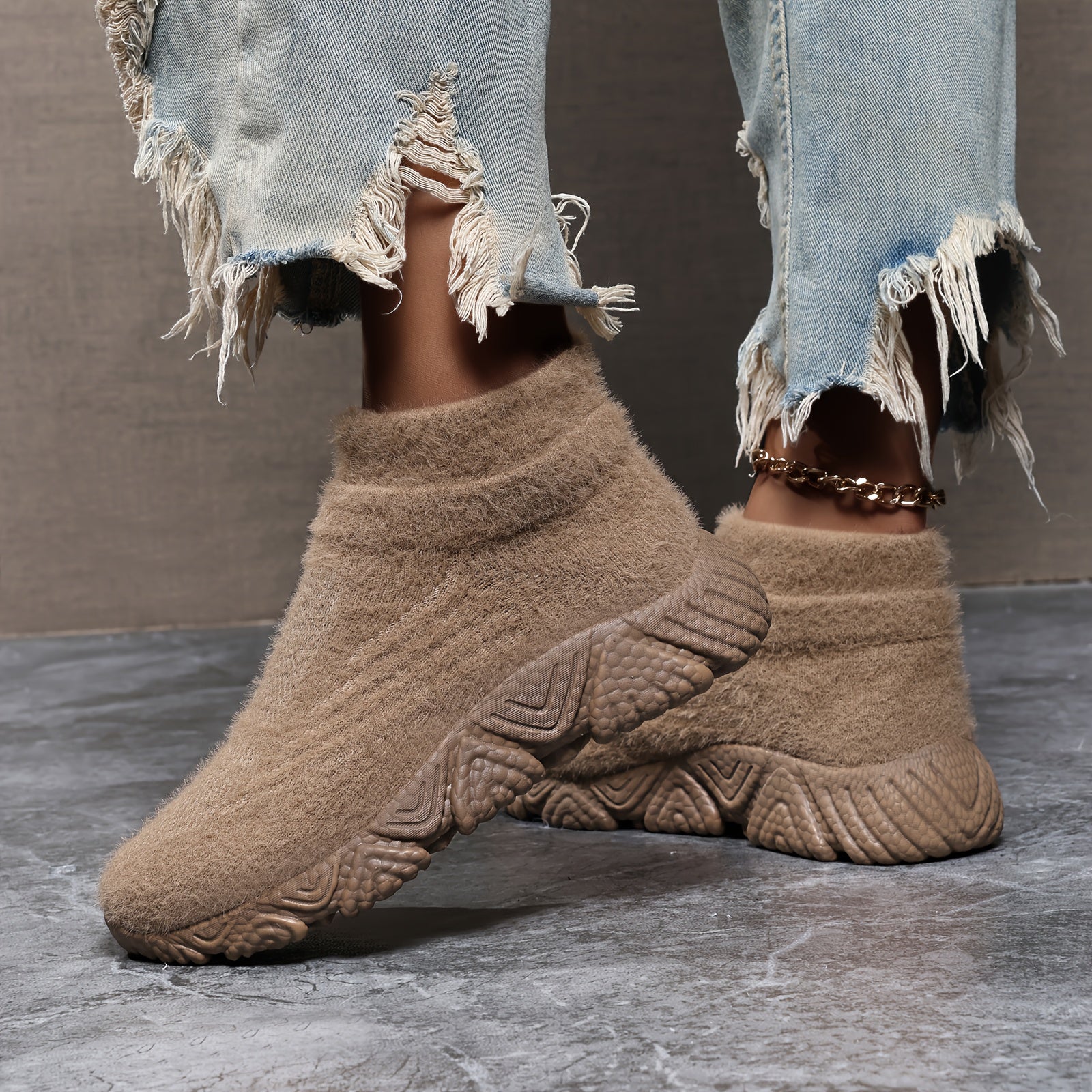 Botas de tornozelo sem cadarço e forradas com fleece para mulheres - Bege, biqueira redonda, sola MD, calçado casual de inverno com detalhe de franja, botas de inverno, botas de inverno antiderrapantes para mulheres, sapato confortável para mulheres, calçado de inverno para mulheres