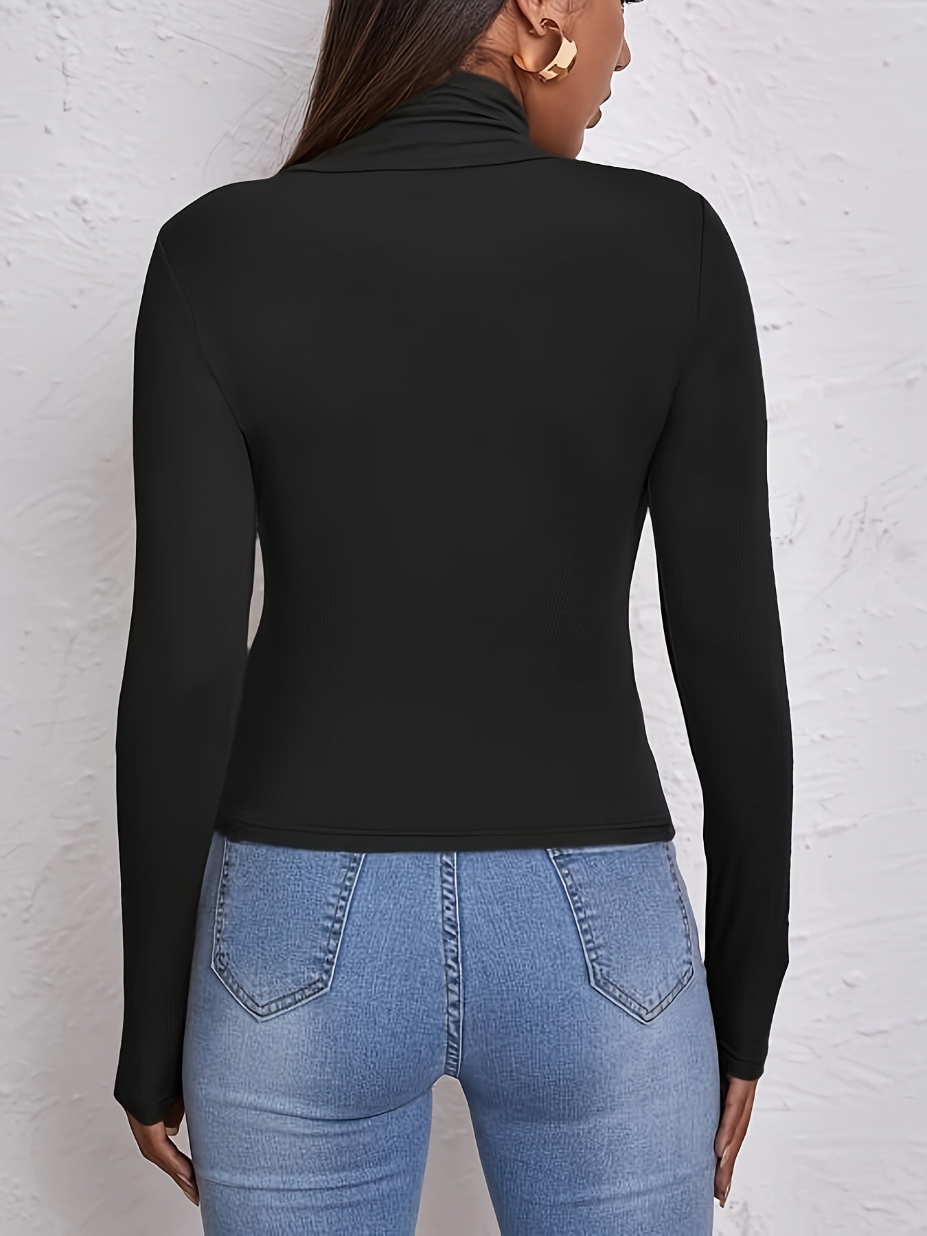 Top de corte alto de manga comprida para mulher - Mistura de poliéster preto elástico, corte casual chic com detalhe de botão, perfeito para outono/inverno, top casual chic|Estilo minimalista|Mistura de poliéster