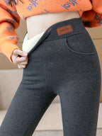 Calças de Inverno Femininas com Forro Polar e Cintura Alta - Opções Multicoloridas para Outono/Inverno, Conforto Casual ou Formal, Tecido Acolchoado, Modelagem Justa, Calças Térmicas Elásticas, Estilo Moderno, Ideal para Escritório