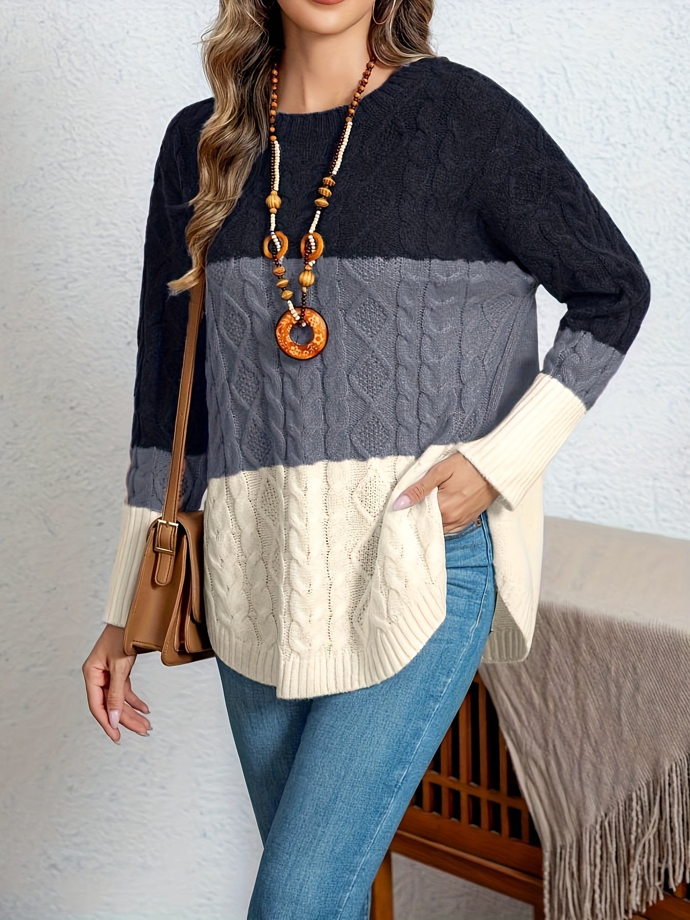 Tamanho Grande - Suéter Macio Inspirado na Moda Vintage para Mulheres - Design Chic Bege e Preto em Duas Tons, Roupa Casual de Outono/Inverno, Gola Redonda, Manga Longa, Aconchegante e Elegante, Roupa Casual | Top Vintage Chic | Construção, Suéter Vestido