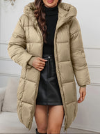 Casaco de Inverno Comprido Elegante com Capuz para Mulher - Casaco Leve com Fecho Completo e Bolsos, Roupa Exterior Quente de Comprimento Médio para Clima Frio, Cor Sólida, Corte Normal, Sem Cinto, Mangas Compridas, Casacos de Inverno