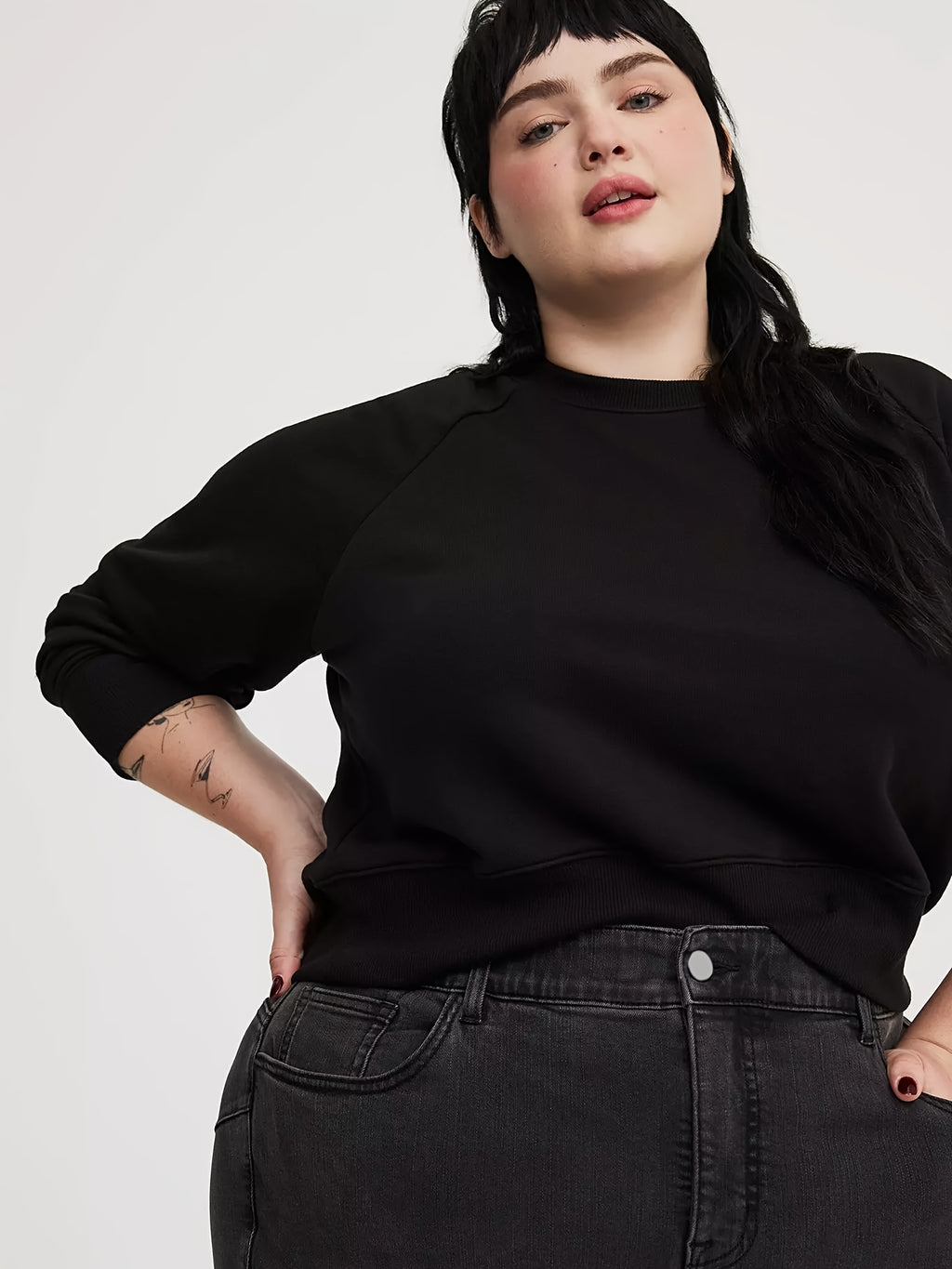 Calças Jeans Skinny de Cintura Alta Plus Size Feminina - Calças de Denim Elástico com Controle de Barriga, Lavagem Escura Preta (Do Casual ao Formal) | Ajuste para Todas as Estações | Lavável na Máquina | por Senlin District (Amiga das Curvas)