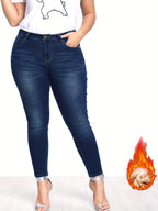 Jeans de Corte Plus-Size com Forro de Lã Estilo Francês, Disponíveis em Cinco Tamanhos, Apresentando um Design de Botão com Aplicações que é Trendy e .