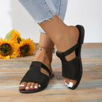 Sandálias planas de malha de cor sólida para mulheres no verão, confortáveis e leves, ideais para a praia, versáteis e casuais para uso ao ar livre.