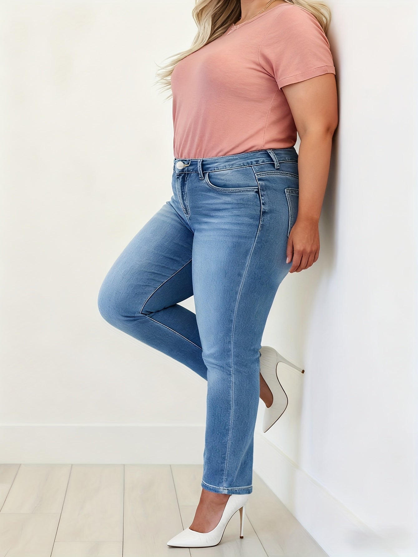 Calças Jeans Plus Size Femininas de Cintura Alta e Elásticas - Azul Claro, Perna Larga com Zíper Completo na Frente, Silhueta H-Line (Sem Passantes) - Calça Elegante para Todos os Estilos: Casual ou Social - Lavável em Máquina
