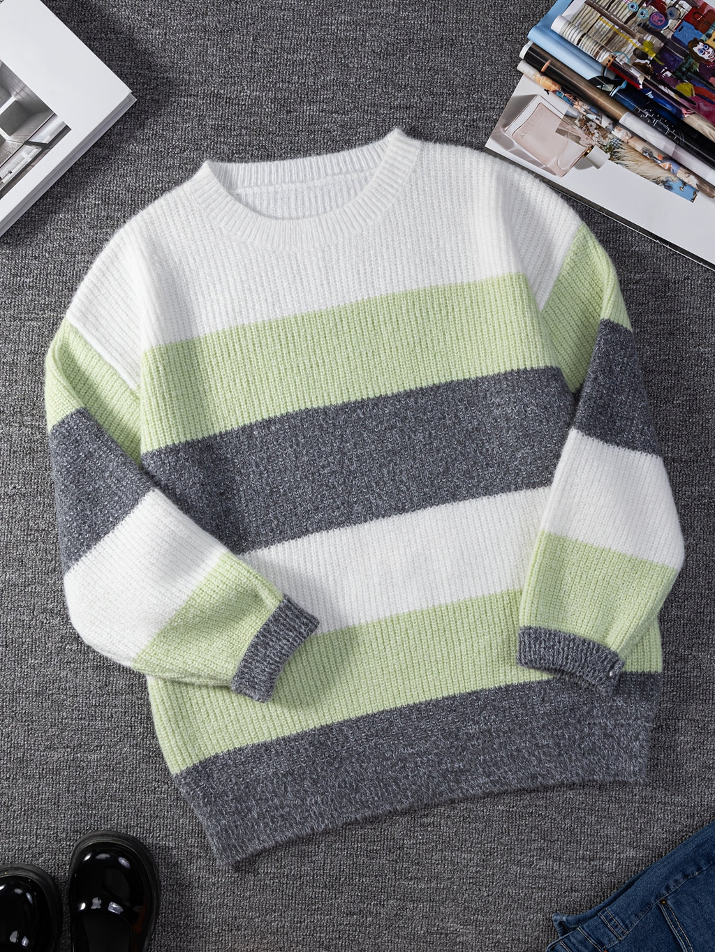 Tamanho Grande - Tamanho Grande, Suéter de Tamanho Grande para Mulheres - Bege/Elegante/Cinza/Branco/Preto/Castanho - Suéter de Manga Longa Não Elástico para Outono/Inverno - Escritório, Festa, Vestuário Diário - Tops Amigáveis para Corpos Curvos, Roupa de Inverno, Ajuste Relaxed, Material Aconchegante, Suéter de Malha Elegante, Amantes da Moda