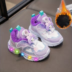 Tênis Brilhantes com Asas Iluminadas para Meninas - Fivelas Giratórias e Solas Luminosas - Sapatos de Inverno Baixos e Quentes Rosa/Branco, PU, para Corrida ao Ar Livre, Presentes de Natal ('Botas Mágicas para Caminhar')