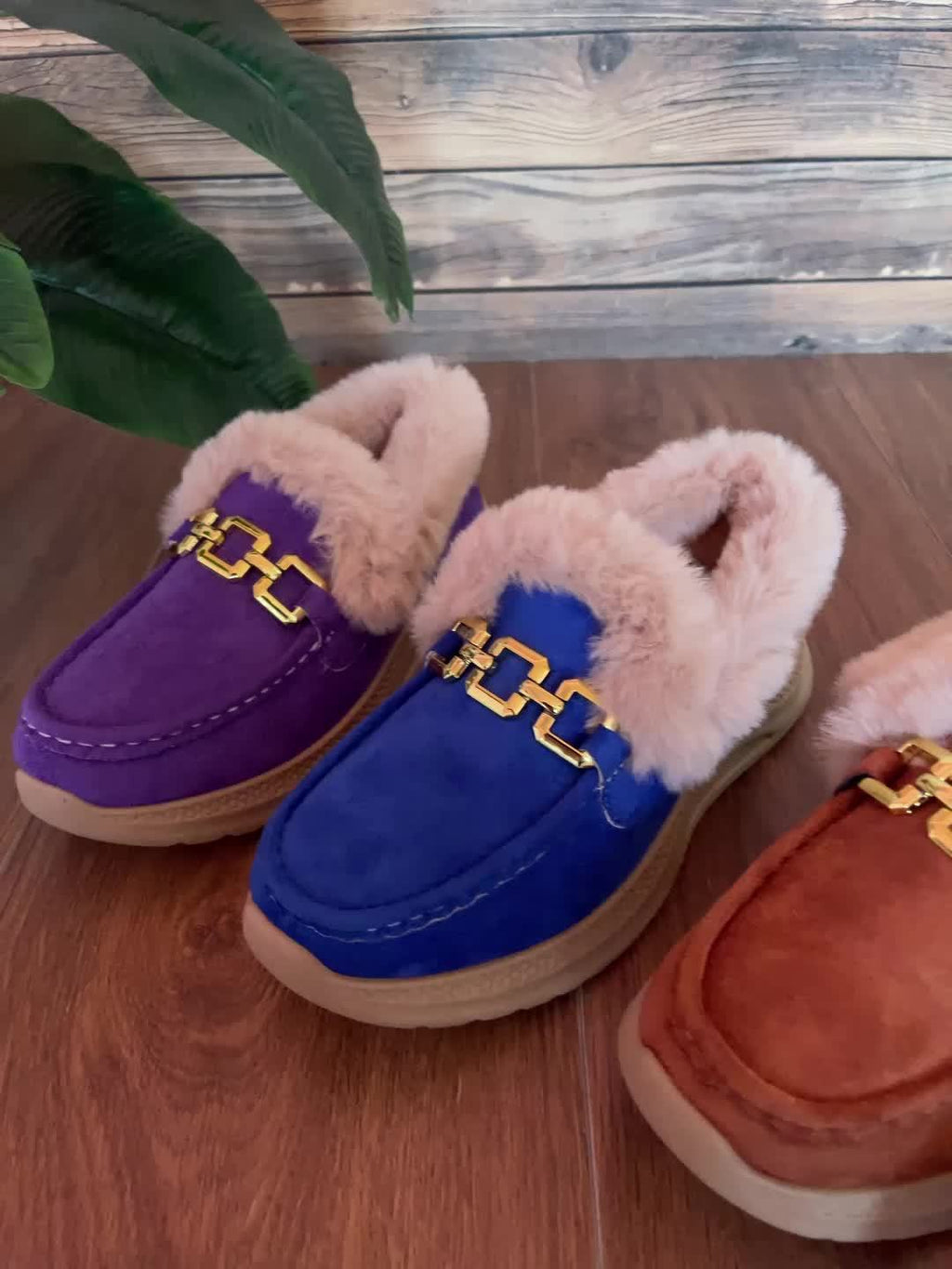 Botas de neve de inverno para mulheres com sola de plataforma grossa - Fáceis de calçar/descalçar, palmilha acolchoada e sola de PVC antiderrapante - Sapatos de clima frio marrom/bege para uso diário, viagens, festas - Presente de calçado de inverno aconchegante para mulheres, calçado de festa, interior forrado de pelúcia, sapatos de inverno para mulheres, tênis de inverno para mulheres, botas de inverno para mulheres