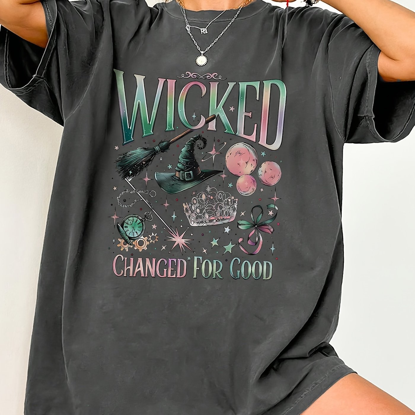 Chic Plus Size Witchy Tee - Celestial Summer Style