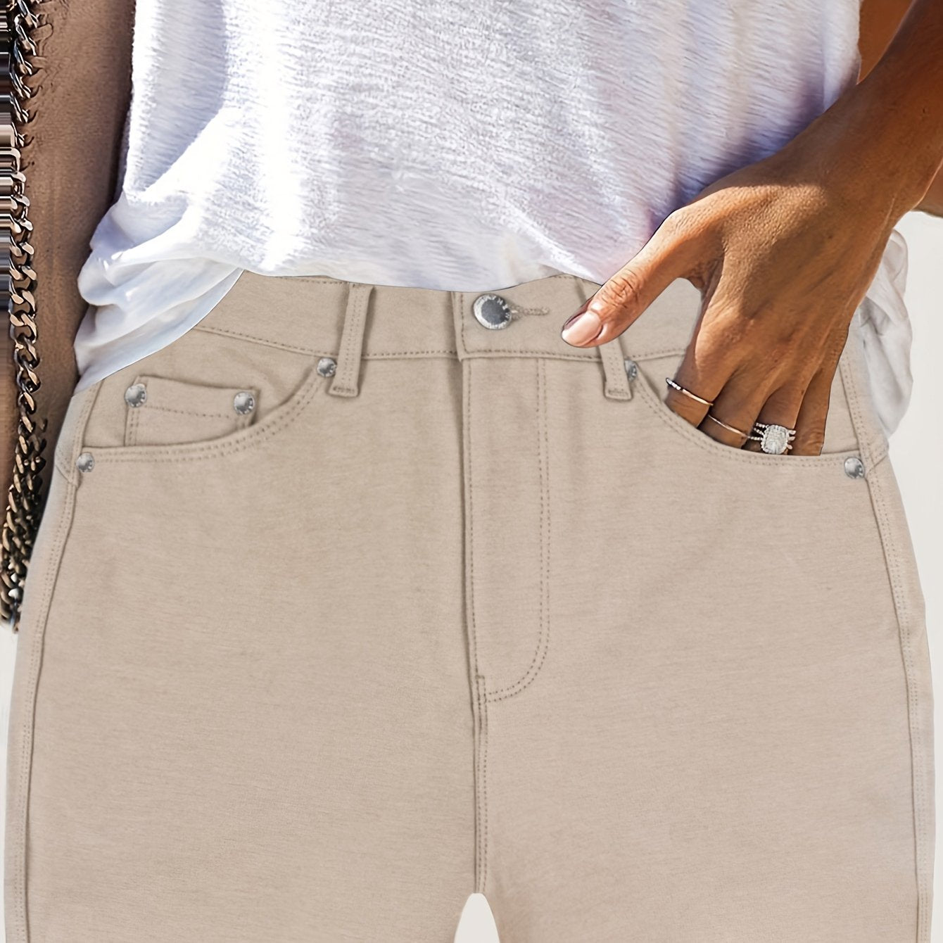 Elegant Skinny Pants with Stretch Comfort