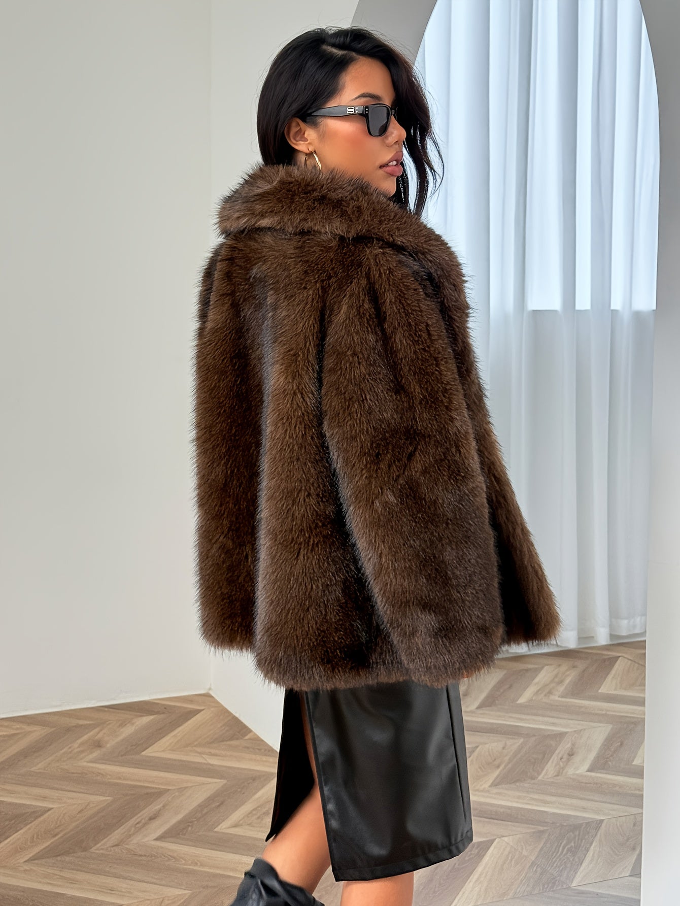 Tamanho Grande - Casaco de Inverno para Mulheres de Tamanho Grande - Elegante Jaqueta de Gola Redonda Forrada com Pele Falsa, Cor Sólida, Quente e Exterior para Outono e Inverno, Estilo e Conforto para Vestuário Casual a Formal