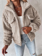 Casaco de Inverno Feminino com Gola de Pelúcia Realista - Casaco Teddy Bege, Lavável à Máquina, Manga Longa Macia para Outono/Inverno, Uso Casual ou Elegante (Sem Design) - Casaco Faux Teddy Aconchegante