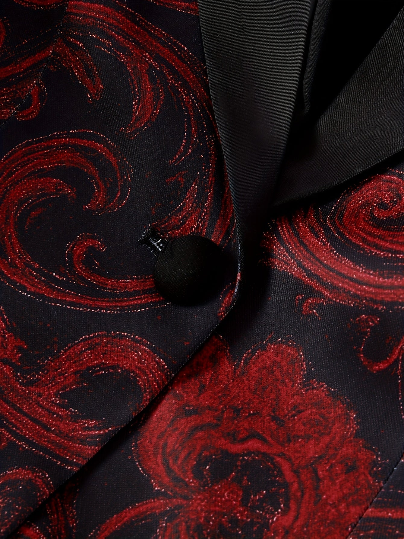 Blazer de Seda com Estampa Paisley Vermelha e Preta Elegante para Mulheres - Manga Comprida, Fechamento Simples com Lapela Entalhada, Jaqueta Versátil para Todas as Estações, Vestuário Formal, Estilo Sophisticado, Tecido de Alta Qualidade