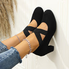 Oferta Especial de Saltos Altos Casuais com Tira Cruzada 780 - 5000 Pares