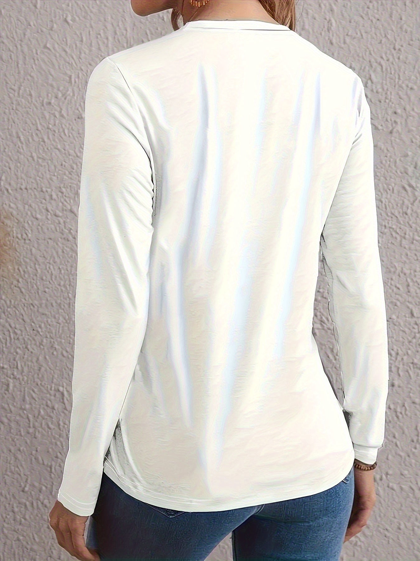 Camiseta Gráfica Inspirada no Episódio Central Perk da Série Friends - Personagens e Frases Icônicas, Manga Longa com Gola Redonda Macia, Lavagem à Máquina, Íntegra para Fãs de "Friends" (Design do Logo WB) - Camiseta Pop Culture das Séries TV com Expressões Cultuadas, Tecido Opaco, Uso em Todos os Meses, Estilo Completo, Ideal Para Admiradores Da Aclamada Produção