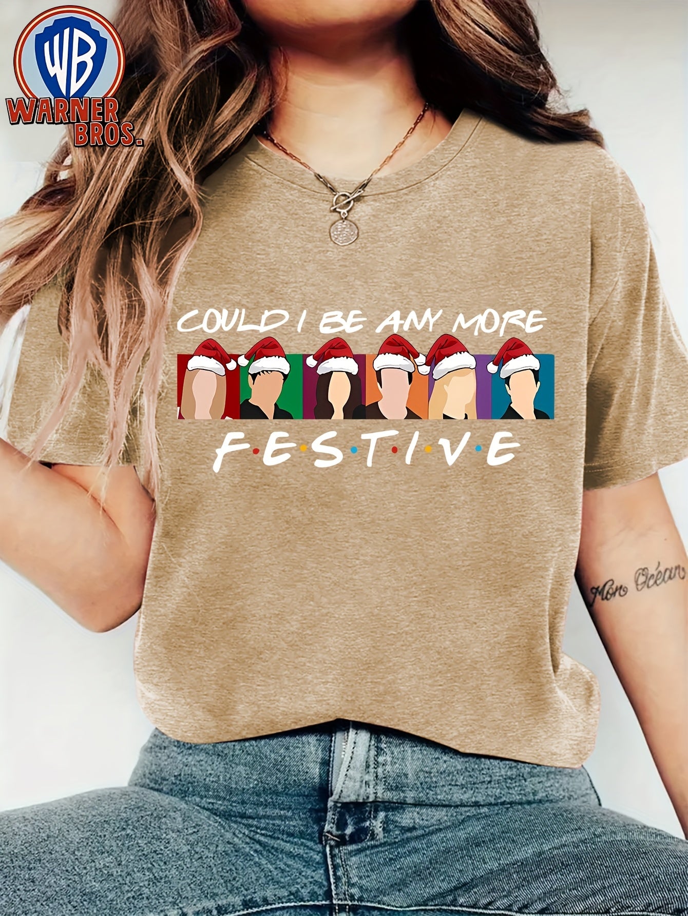 Camiseta de Natal para Amigas Mulheres, Impressão de Personagem de Desenho Animado de Chapéu de Natal, Estilo Clássico de Filme dos Anos 90 da Warner Bros., Estilo Retro Versátil para Férias e Viagens, Disponível em Múltiplas Cores S-XXL, Item de Presente para Dia do Professor, Camiseta de Professor para Mulheres, Camiseta de Professor Azul Royalty, Camiseta de Professor para Mulheres, Camiseta Engraçada de Amizade para Mulheres, Série de TV de Amizade, Artigo de Série de Amizade para Mulheres