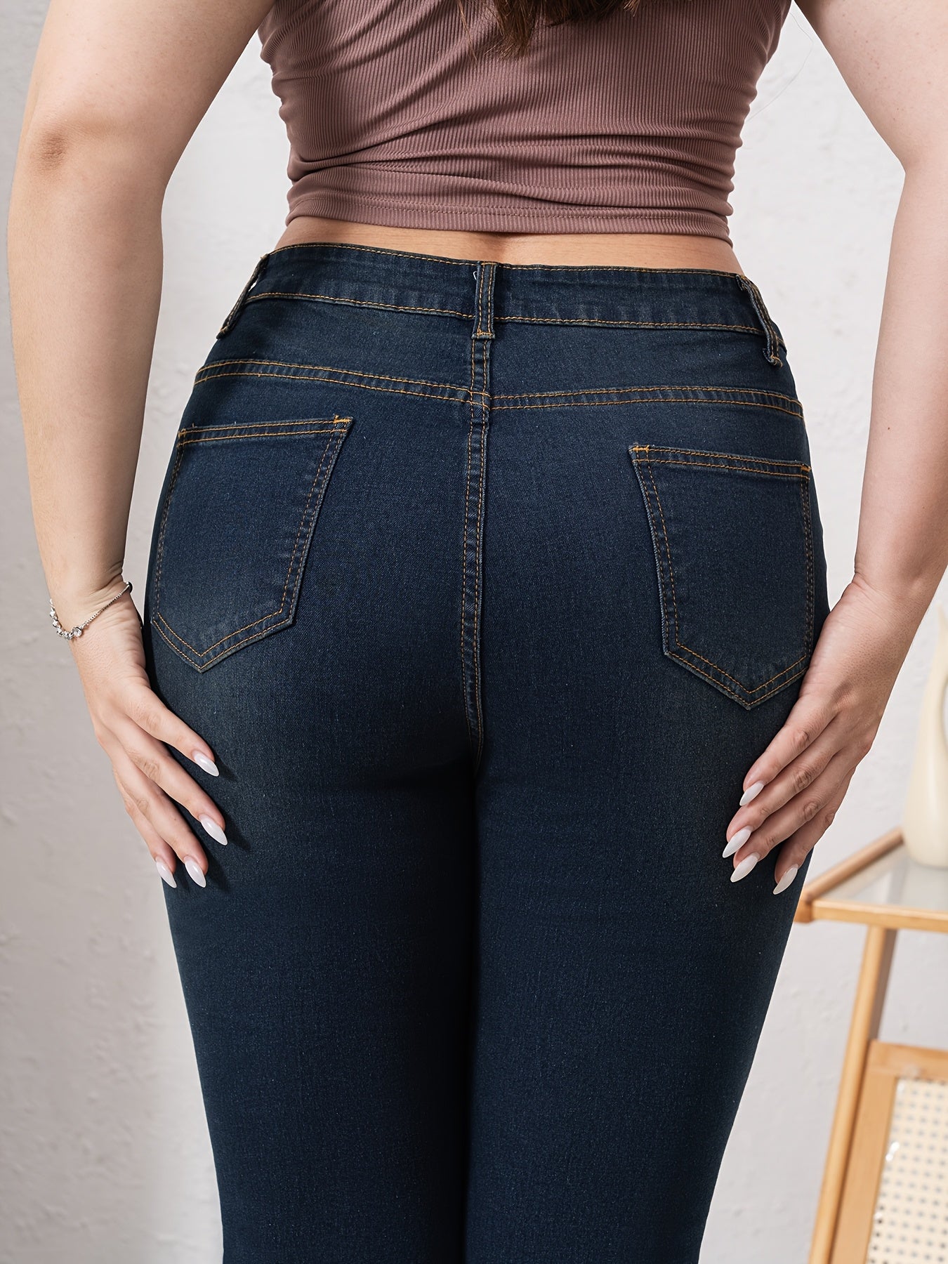 25AW Calças Flare Elegantes de Cintura Alta e Ajuste Slim, Elásticas, Denim Lavado Azul, Para Todas as Estações, Moda Versátil | Calças Flare | Ajuste Slim Confortável, Zíper, Calças Longas Casuais para Primavera/Outono, Roupas de Primavera/Outono | Denim Lavado Vintage | Jeans Plus Size