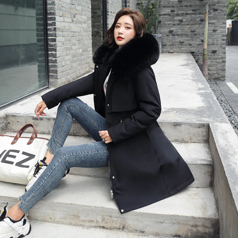 Elegant Hooded Winter Parka with Fur Collar
