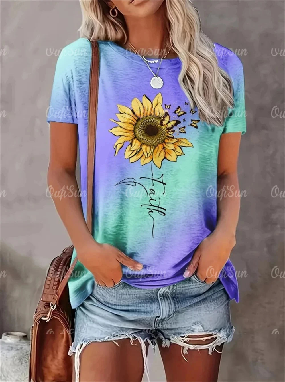 Chic Heart Print Oversized T-Shirt for Women