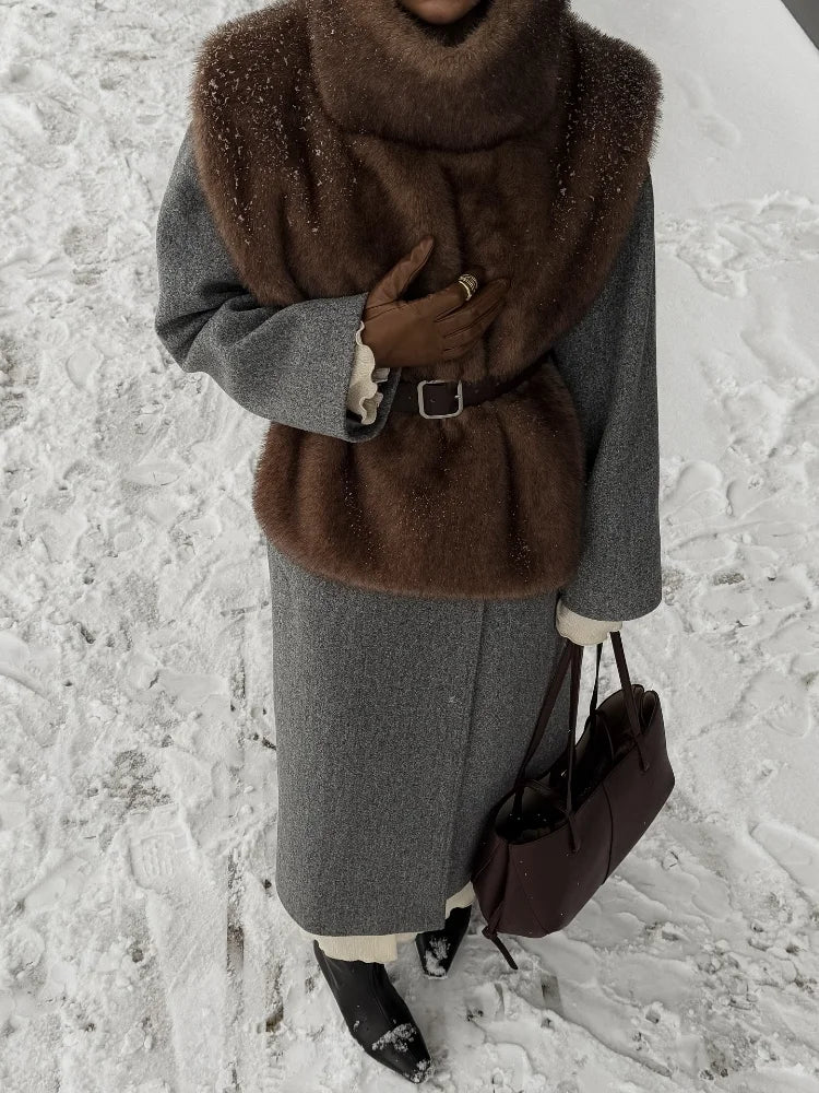 Chic Brown Faux Fur Vest Women's Casual Loose Fit Sleeveless Winter Warm Crop Waistcoat Lady High Street Thick Outerwear 2025