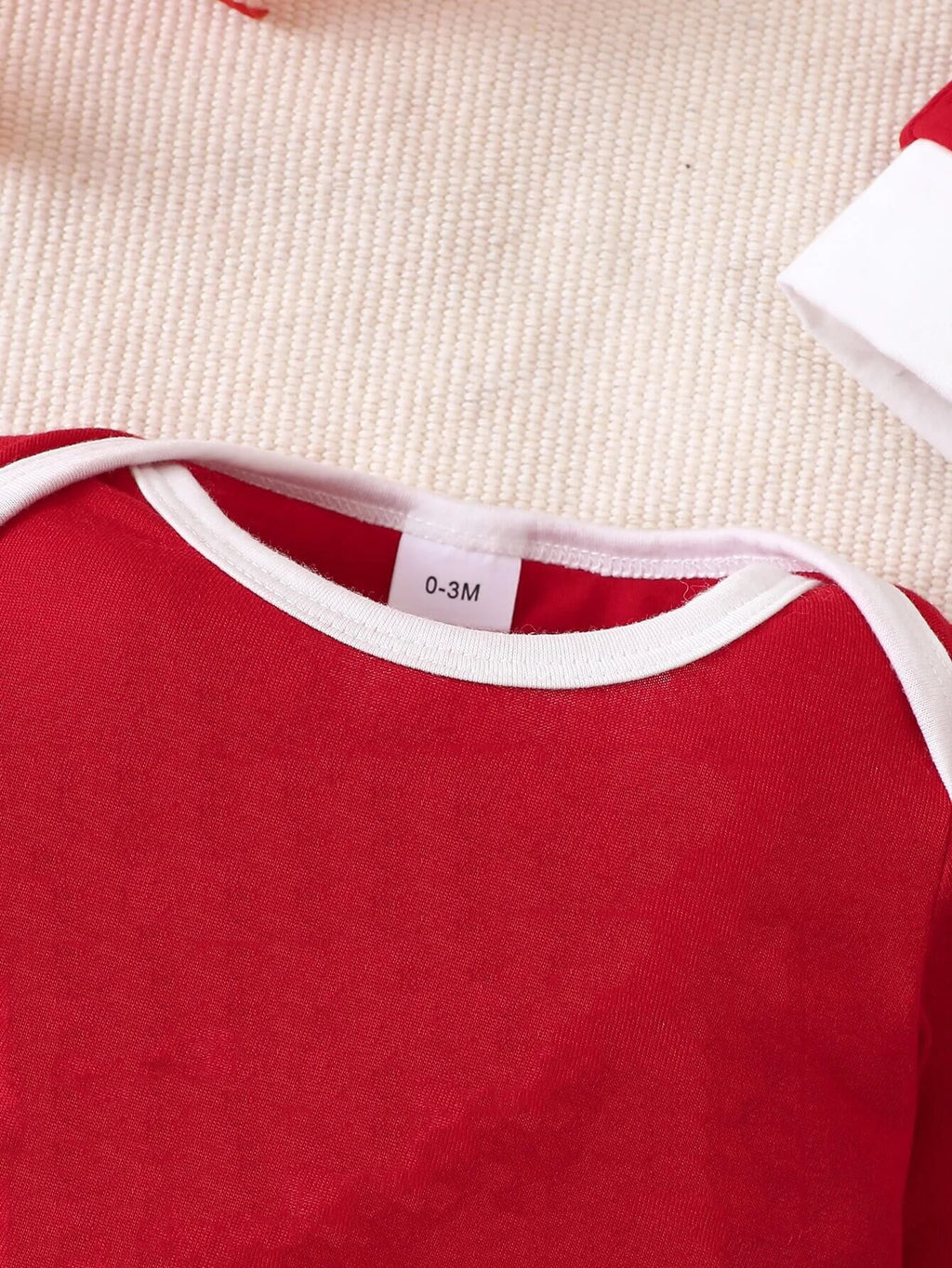 Christmas Limited Edition round Neck Romper Suit with Hat for Newborn Baby Spring Autumn Wear