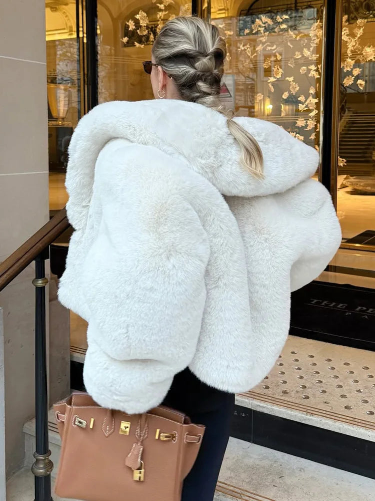 Tossy Winter Fashion Fur Feather Outwear For Women Lapel High Waist Warm Loose Long Sleeve Commute Coat Female Fur Feather 2025