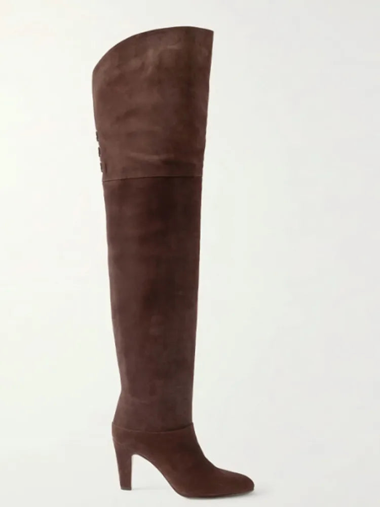Chic Suede Knee-High Boots for Winter Elegance