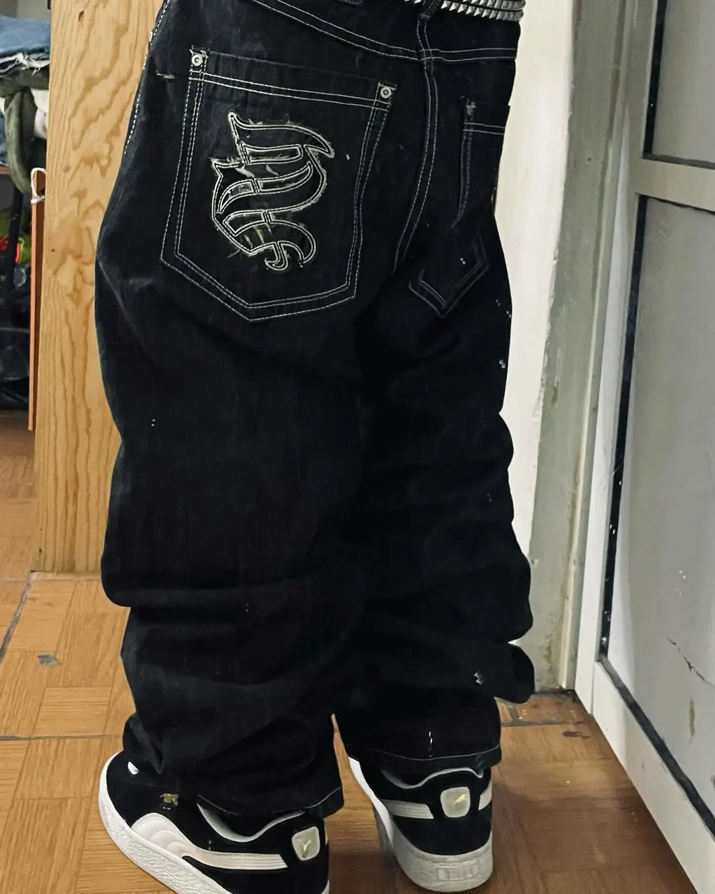 Effortless Chic: Women's Wide-Leg Denim Pants