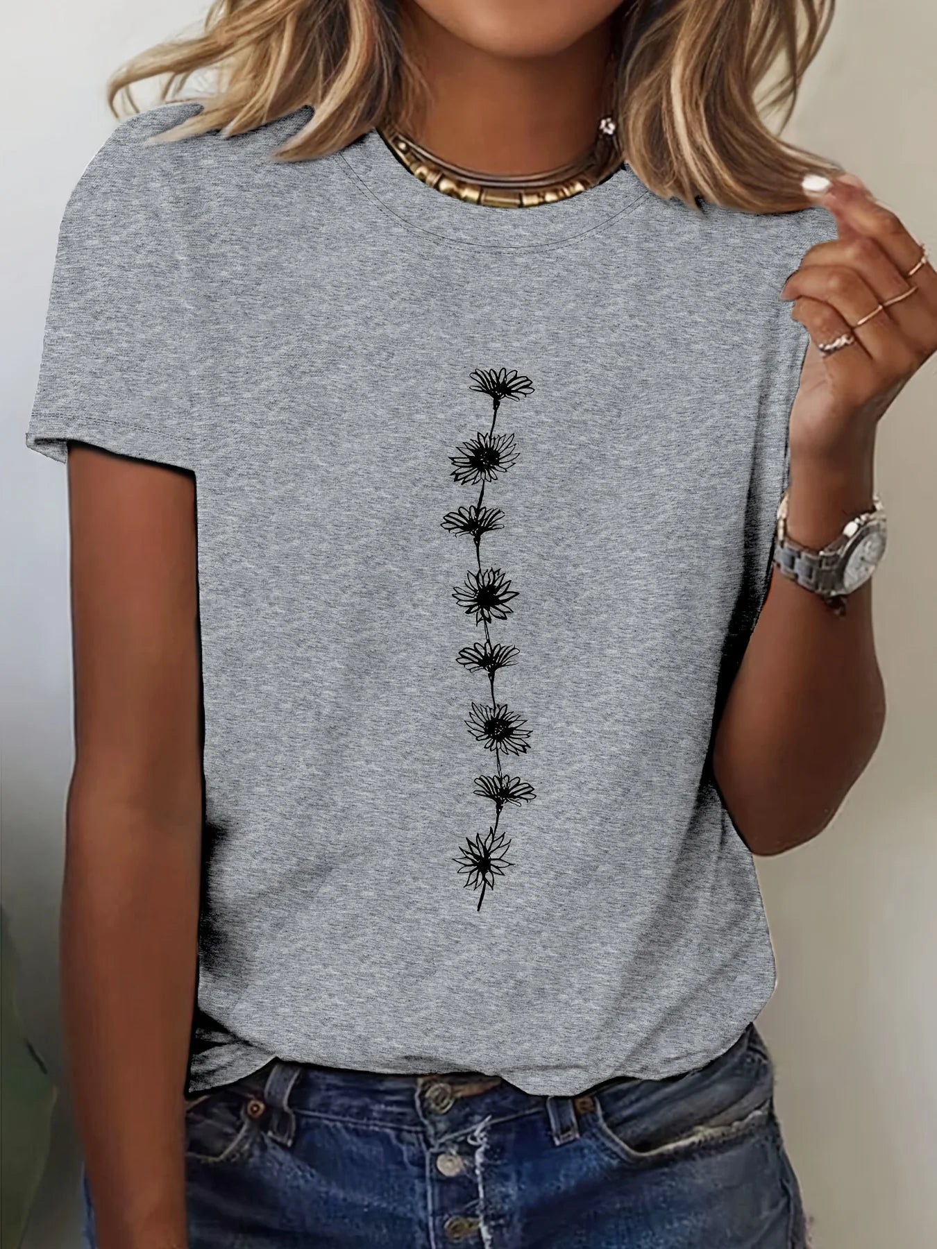 Women'S Casual Sunflower Print T-Shirt Short Sleeve Crew Neck Top Perfect for Summer Casual Wear Sunflower Graphic Tee