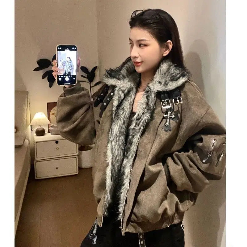 Maillard Retro Americano Emendado ​ ​ Gola de pele montanha escultura casaco de algodão cruz casaco feminino inverno veludo engrossado casaco de algodão